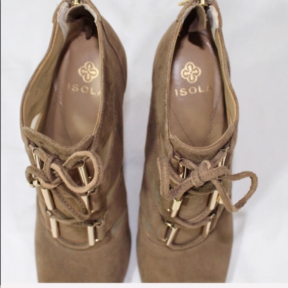 Isola leather gold and brown heels. - Picture 4 of 4